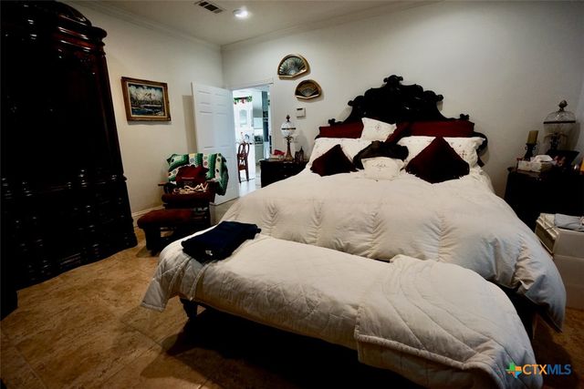 3043 W Harrison Avenue, Port O'connor, TX 77982