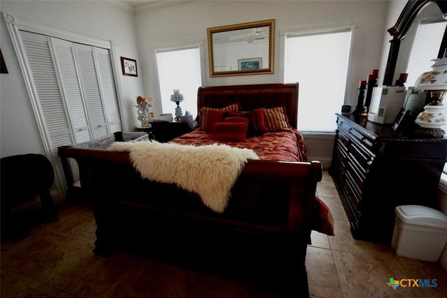 3043 W Harrison Avenue, Port O'connor, TX 77982