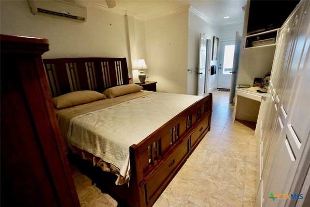 3043 W Harrison Avenue, Port O'connor, TX 77982