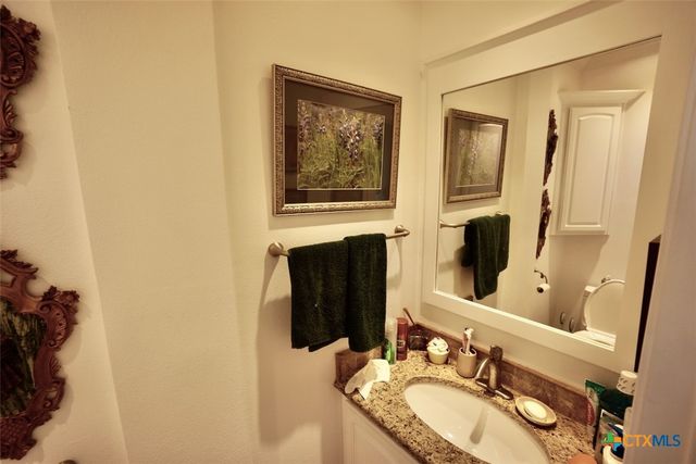 3043 W Harrison Avenue, Port O'connor, TX 77982