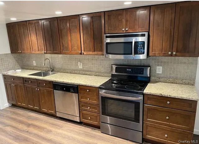 94 Baron De Hirsch Road, Crompond, NY 10517