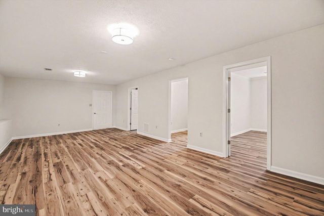 10126 SHARON SPRINGS DR, Fredericksburg, VA 22408