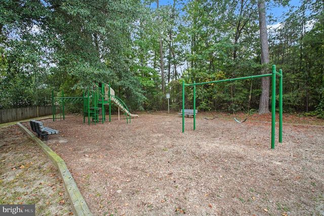 10126 SHARON SPRINGS DR, Fredericksburg, VA 22408