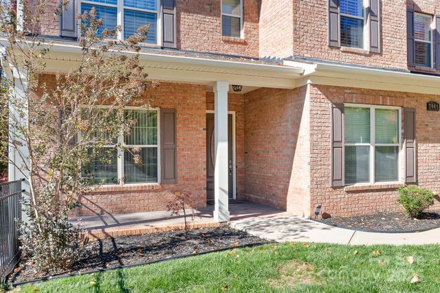 7945 Rolling Creek Court, Charlotte, NC 28270