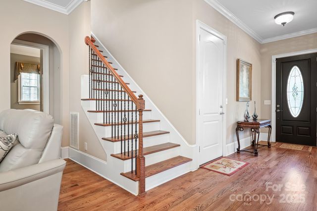 7945 Rolling Creek Court, Charlotte, NC 28270