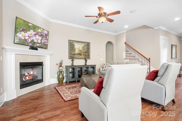 7945 Rolling Creek Court, Charlotte, NC 28270