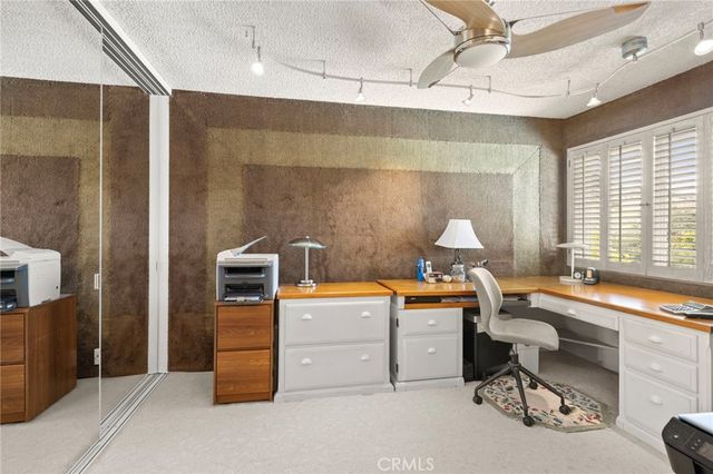 26009 Redbluff Drive, Calabasas, CA 91302