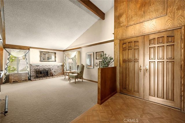 26009 Redbluff Drive, Calabasas, CA 91302