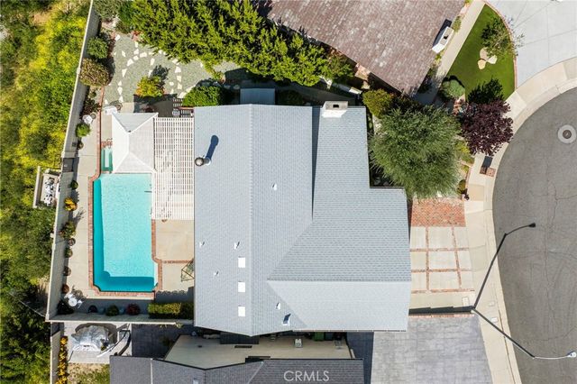 26009 Redbluff Drive, Calabasas, CA 91302