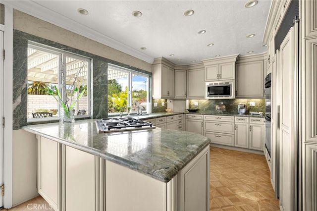 26009 Redbluff Drive, Calabasas, CA 91302