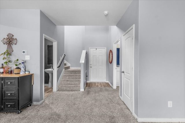 112 Yearling Court, Newark, TX 76071