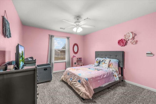 112 Yearling Court, Newark, TX 76071