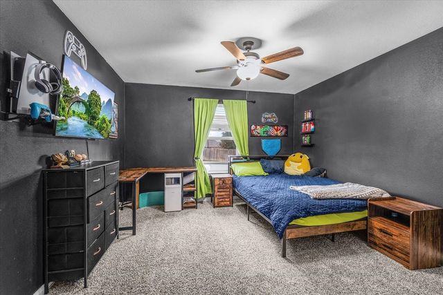 112 Yearling Court, Newark, TX 76071