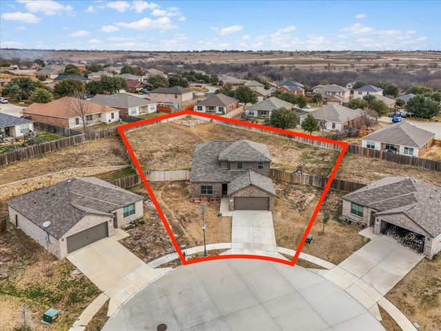 112 Yearling Court, Newark, TX 76071