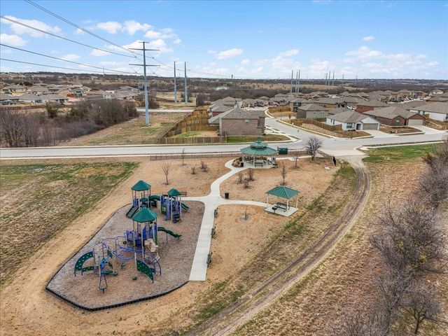 112 Yearling Court, Newark, TX 76071