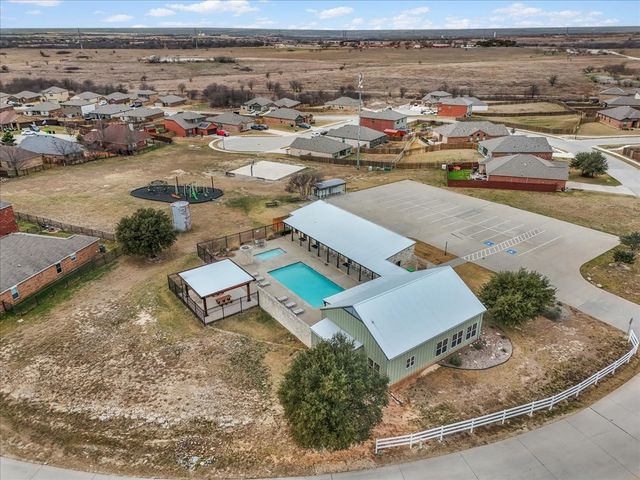 112 Yearling Court, Newark, TX 76071