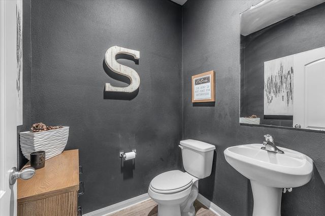 112 Yearling Court, Newark, TX 76071