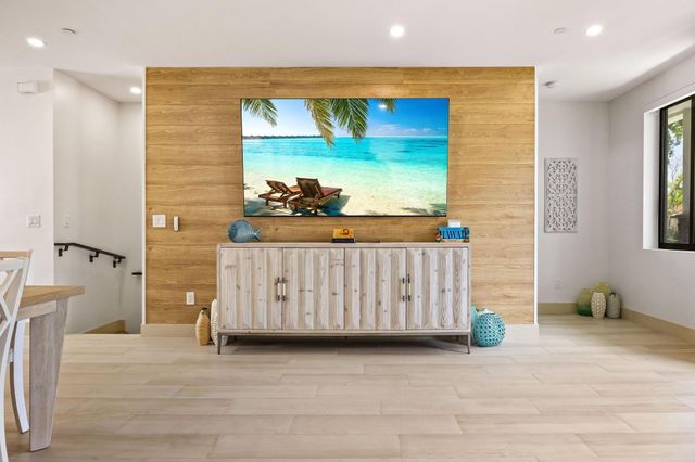 428 SE 12th Court 428, Fort Lauderdale, FL 33316