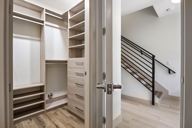 428 SE 12th Court 428, Fort Lauderdale, FL 33316