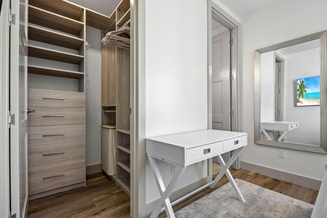 428 SE 12th Court 428, Fort Lauderdale, FL 33316