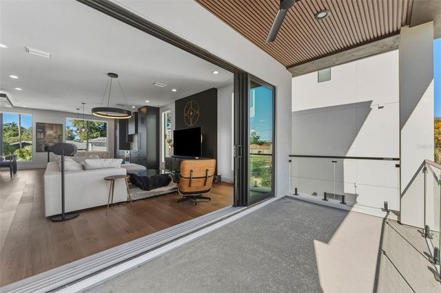 2502 N HIGHLAND AVENUE 2, Tampa, FL 33602