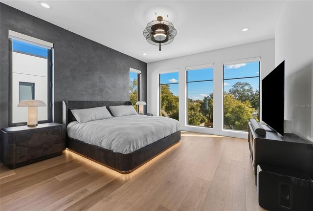 2502 N HIGHLAND AVENUE 2, Tampa, FL 33602