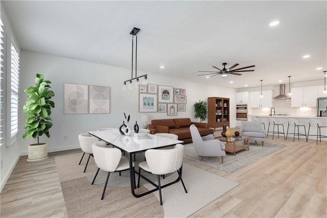 1072 Brookglynn Trace, Decatur, GA 30032