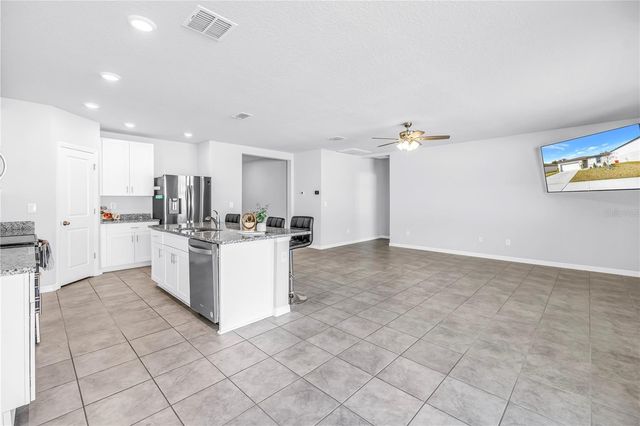 219 LOVELY COURT, Plant City, FL 33566