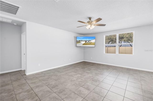 219 LOVELY COURT, Plant City, FL 33566