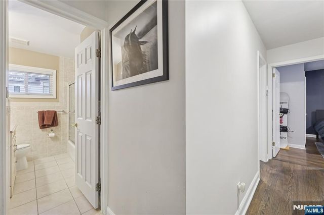 22 Maplewood Road, Closter, NJ 07624