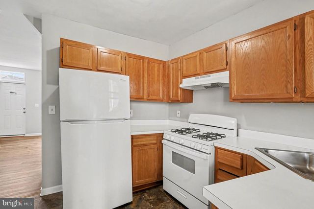 613 HARVEY ST, Baltimore, MD 21230