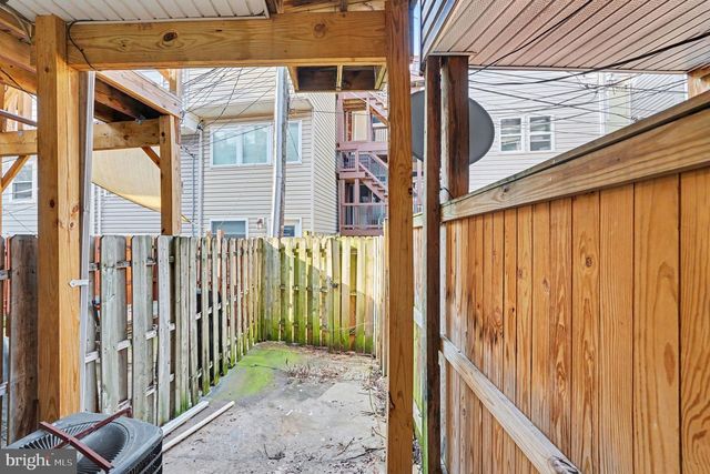 613 HARVEY ST, Baltimore, MD 21230