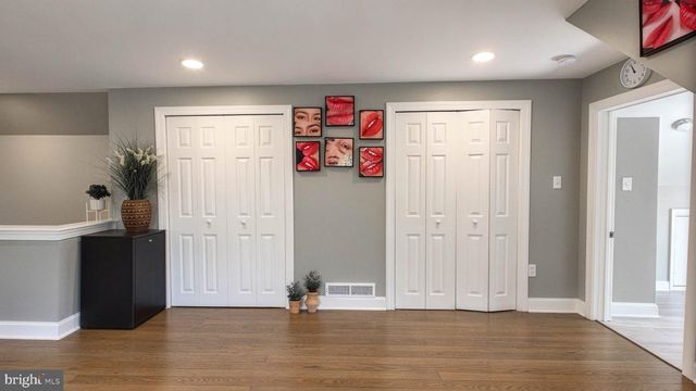 720 ALMONESSON RD, Westville, NJ 08093