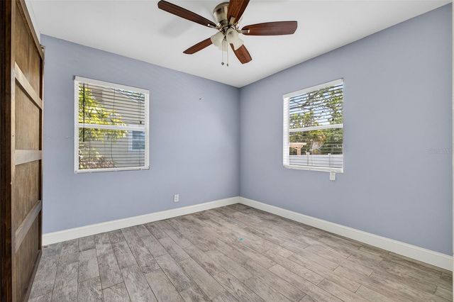 734 40TH AVENUE NE, St Petersburg, FL 33703