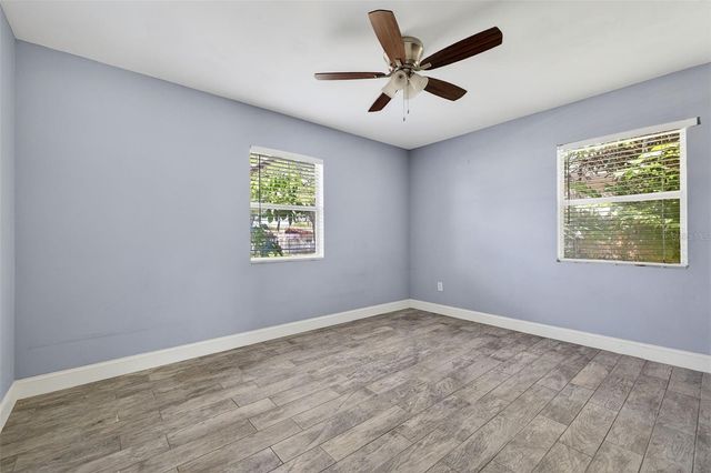 734 40TH AVENUE NE, St Petersburg, FL 33703
