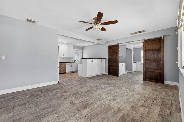 734 40TH AVENUE NE, St Petersburg, FL 33703