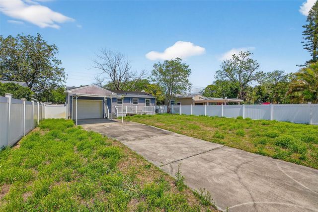 734 40TH AVENUE NE, St Petersburg, FL 33703
