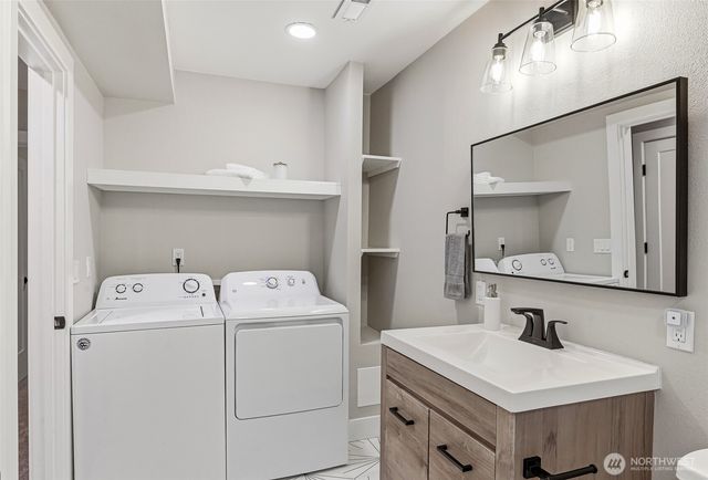 24014 57th Avenue SE, Woodinville, WA 98072