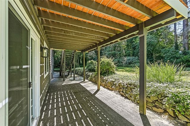 24014 57th Avenue SE, Woodinville, WA 98072