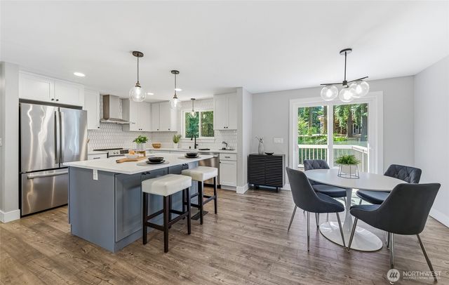 24014 57th Avenue SE, Woodinville, WA 98072