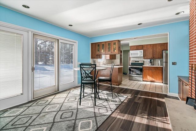 3521 Meadowcroft Avenue, Kalamazoo Twp, MI 49004