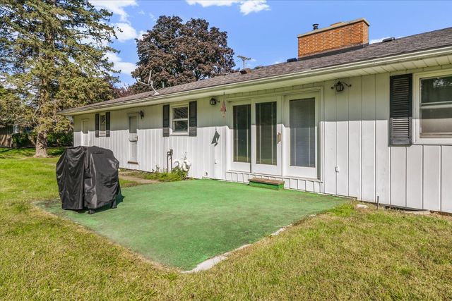 3521 Meadowcroft Avenue, Kalamazoo Twp, MI 49004