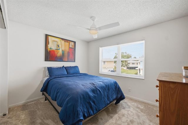 3244 38TH WAY S B, St Petersburg, FL 33711