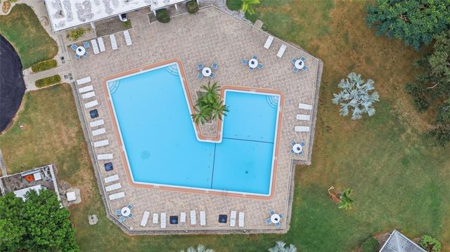 3244 38TH WAY S B, St Petersburg, FL 33711