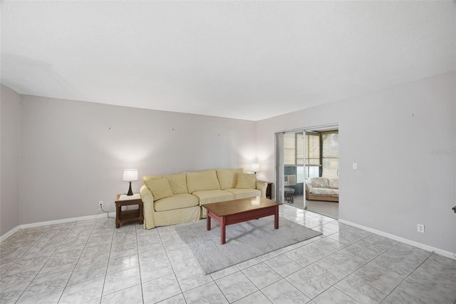 3244 38TH WAY S B, St Petersburg, FL 33711