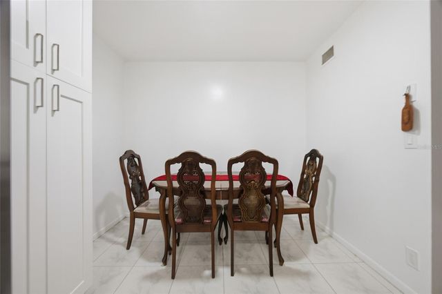 3244 38TH WAY S B, St Petersburg, FL 33711