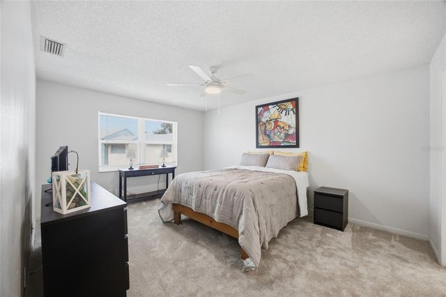 3244 38TH WAY S B, St Petersburg, FL 33711