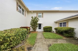 3244 38TH WAY S B, St Petersburg, FL 33711