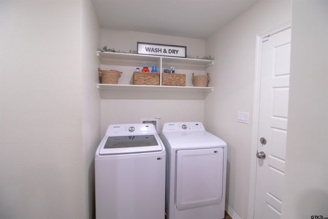2214 Walton Rd, Tyler, TX 75701