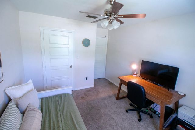 2214 Walton Rd, Tyler, TX 75701
